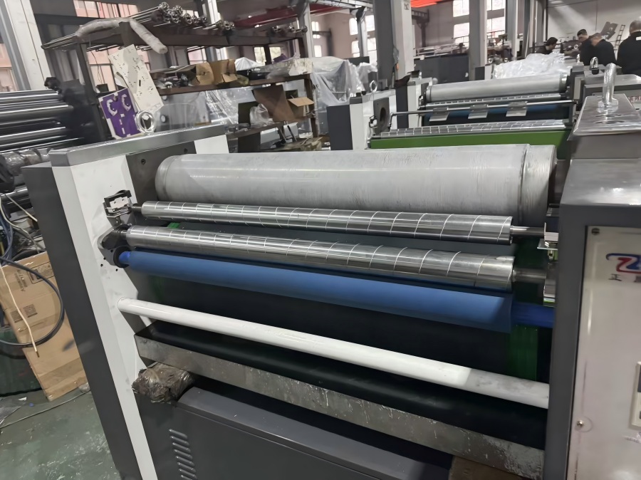 UUS STARi YF-920C tööstusliku kvaliteediga reljeefmasin tootmises!